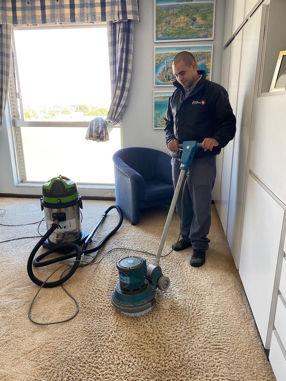 Limpeza profissional de carpetes Inove Clean